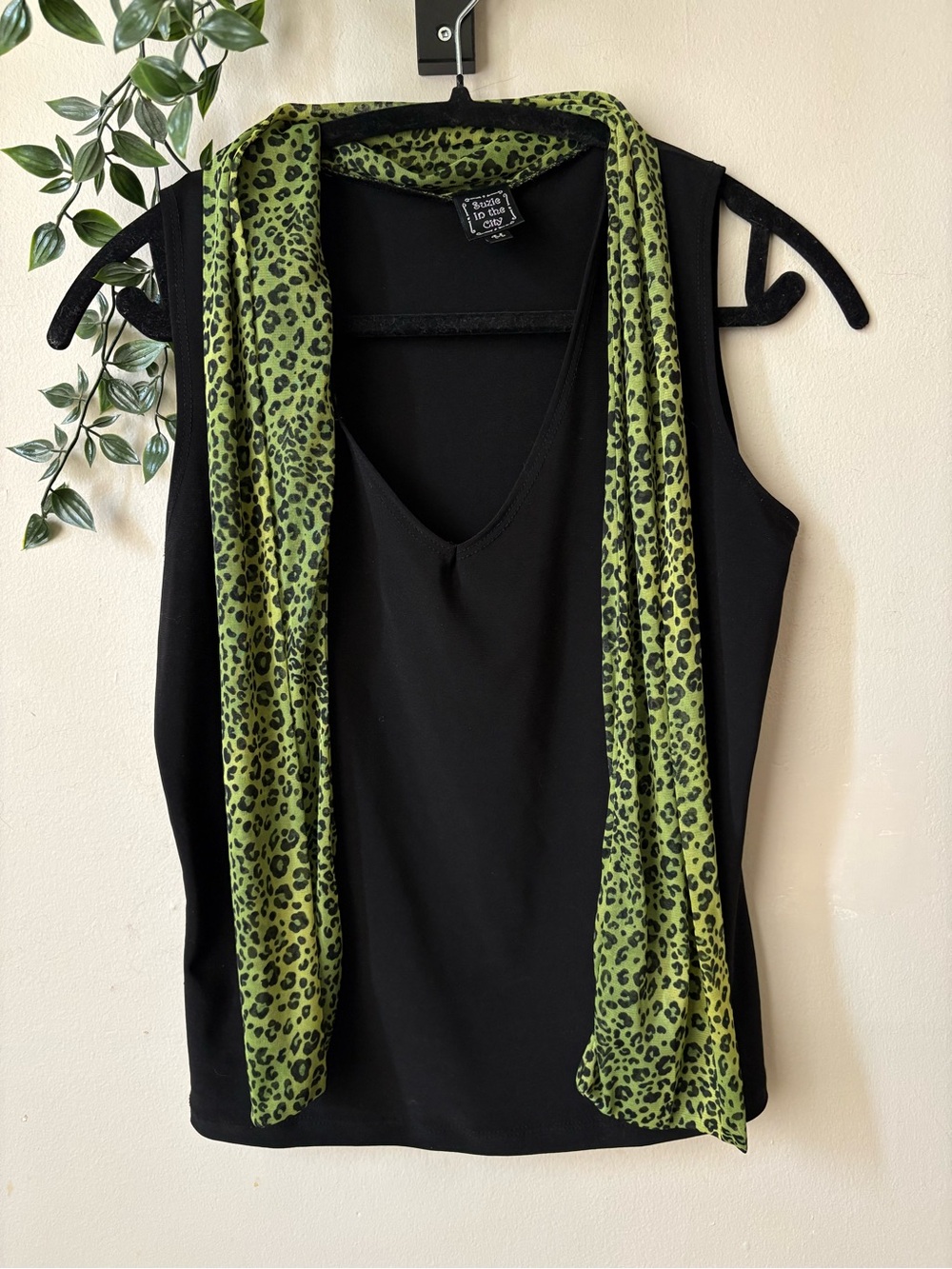 Sleeveless Black Top with Green Leopard Scarf